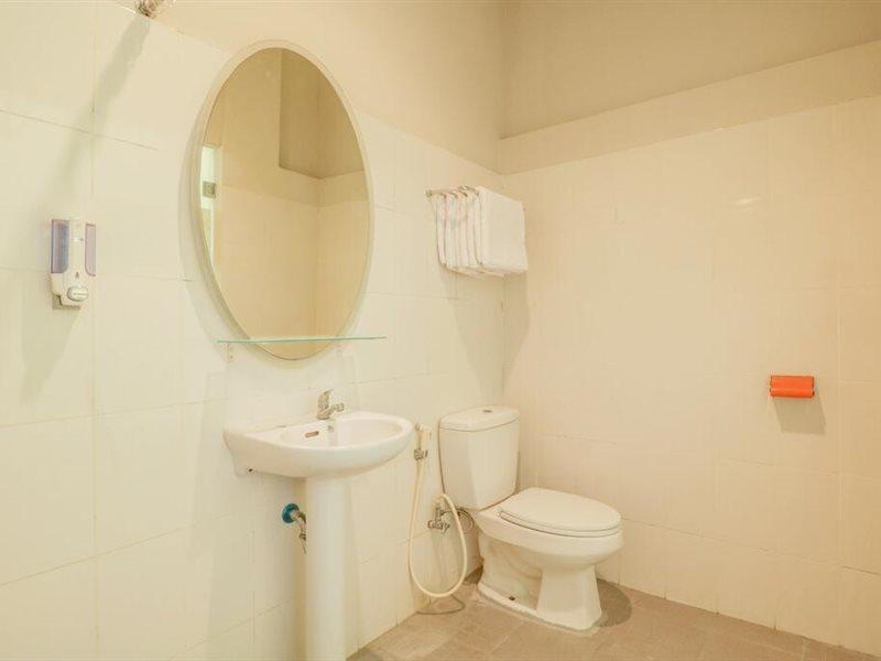 Reddoorz Plus At Sunrise Hotel Sanur Ngoại thất bức ảnh