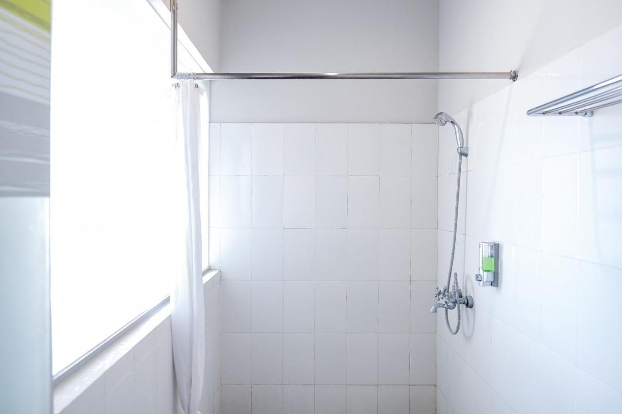Reddoorz Plus At Sunrise Hotel Sanur Ngoại thất bức ảnh